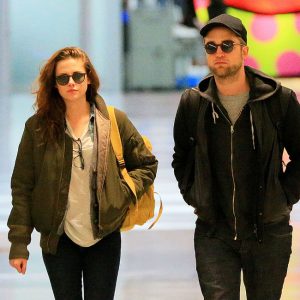 Robert Pattinson and Kristen Stewart jet out of the Big Apple at JFK Airport