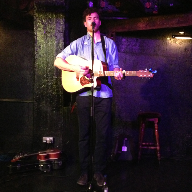 Vance Joy promociona su disco El Digital de Asturias