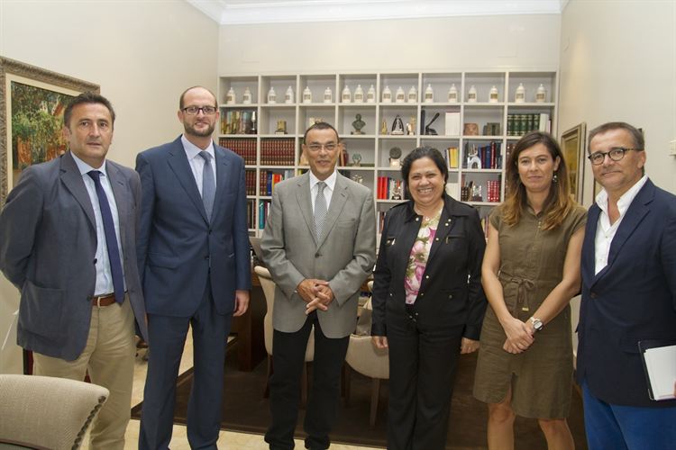 Patronato de Huelva y puerto amplían el Observatorio Turístico para coordinar la llegada de cruceros