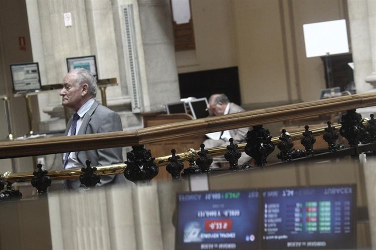 El Ibex sube un 0,68% en la apertura y toca los 9.500 enteros