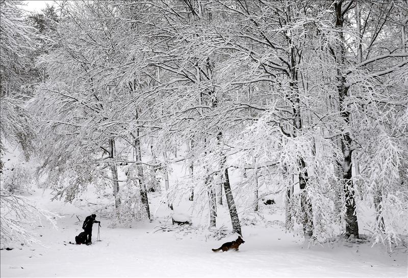 El mal tiempo mantiene todavía a 14 provincias en alerta por lluvias y nieve