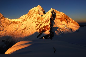 Vereiste Riesen - Höhenrausch auf den weißen Bergen Perus