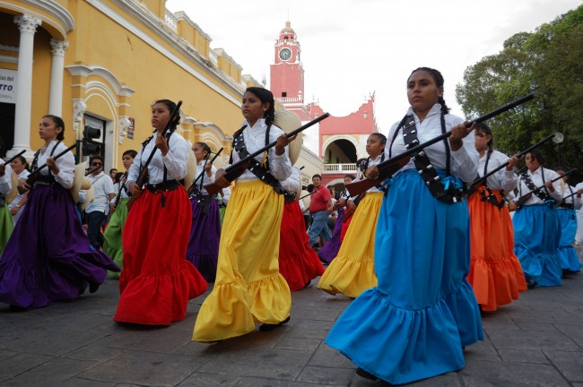Yucatán celebrates anniversary of Mexican Revolution in Merida