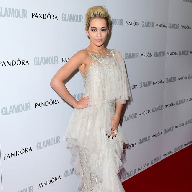 The Glamour Awards 2013 (BLURRED)