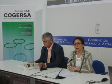 2014_08_13 consejera presenta los proyectos de Cogersa en FIDMA