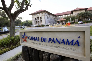 CONSTRUCTORES DESCARTAN SUSPENDER LAS OBRAS DEL CANAL DE PANAMÁ