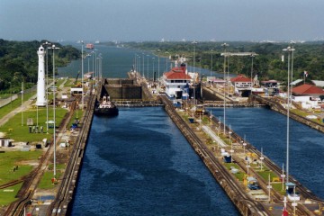 Panama_Canal1