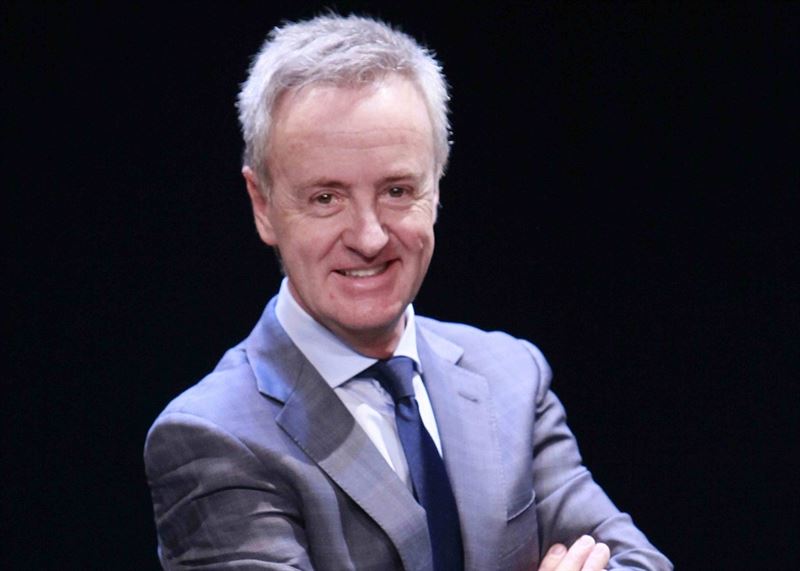 Carlos Hipólito vuelve a los escenarios con «El crédito» El Digital