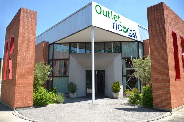 1447232411fachadaoutlet El Digital de Asturias