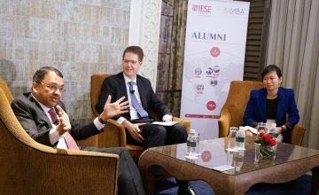 News_03112015_MBA50thAnniv_Singapore_DSC04885_20151111123901