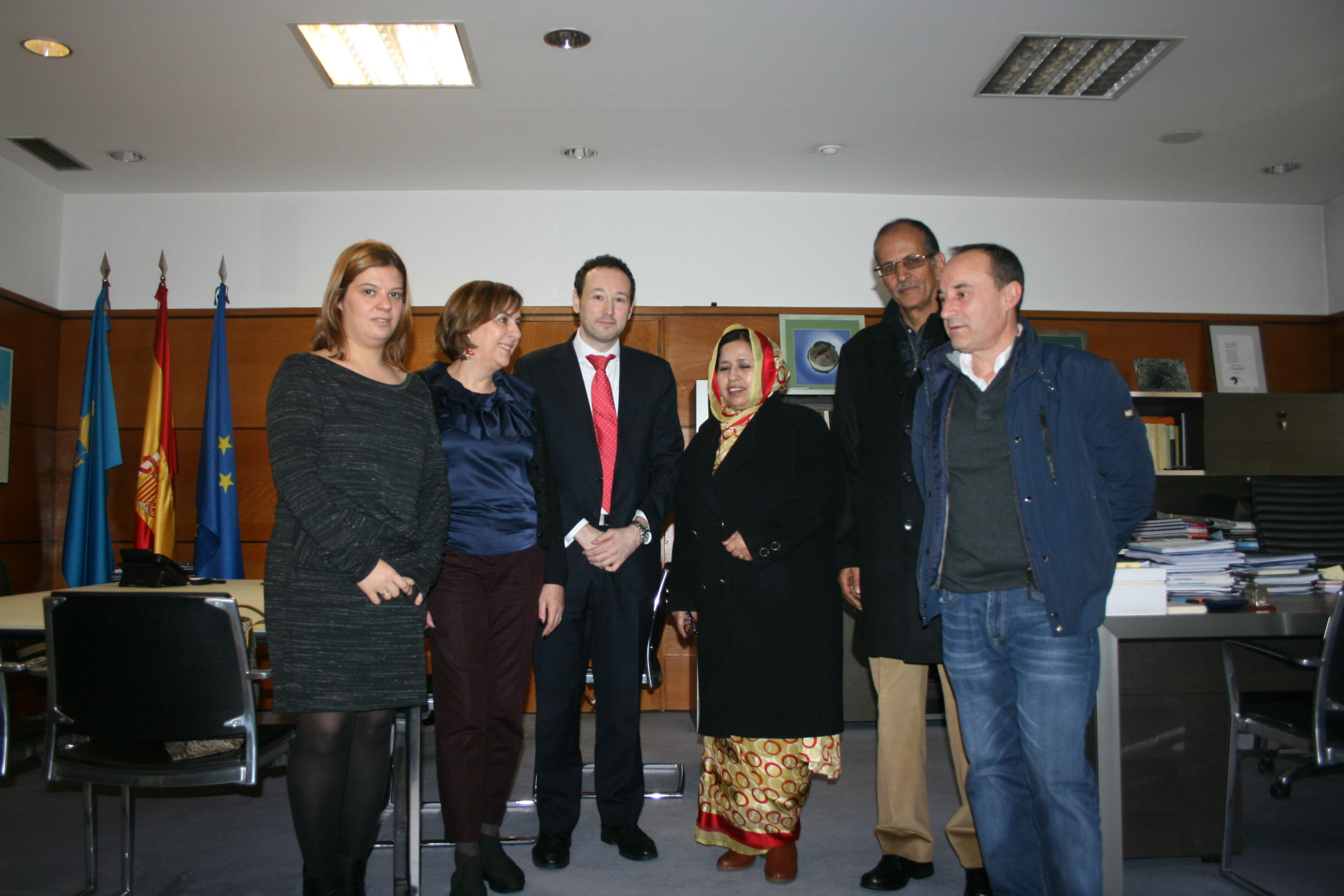 20160218 Reunion consejero Presidencia y delegada saharaui 2 El Digital de Asturias