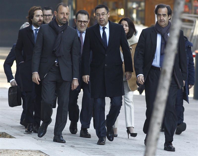 Rosell y Bartomeu abandonan la Audiencia Nacional tras negarse a declarar ante el juez