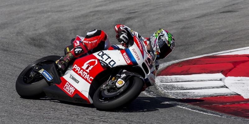 Petrucci sorprende a las motos oficiales en el día del retorno de Stoner