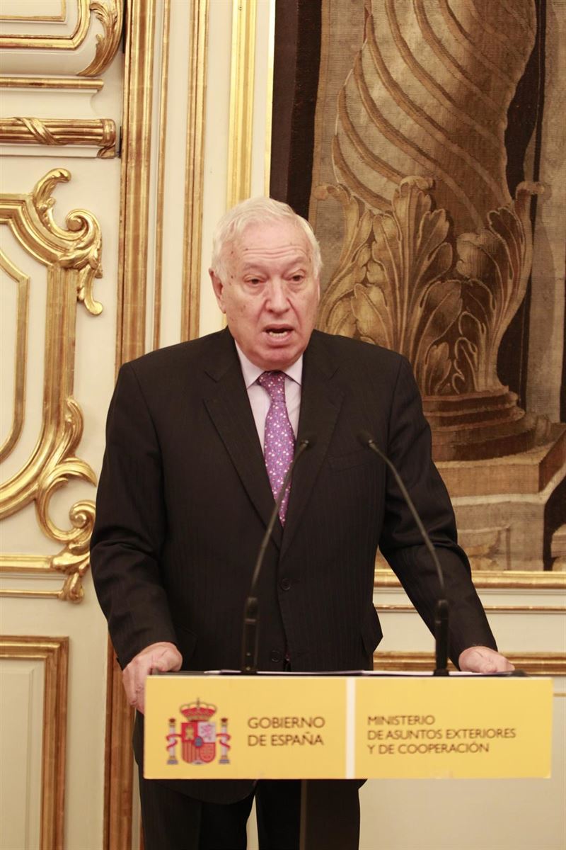 Margallo alerta a la Coalición anti Daesh de que un Gobierno con Podemos podría abandonar esta alianza