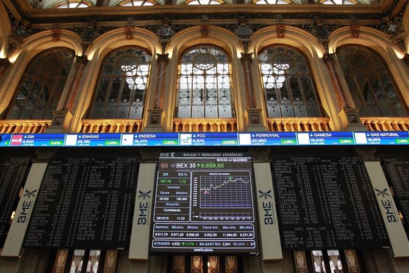 El Ibex 35 se queda a las puertas de los 8.400 puntos