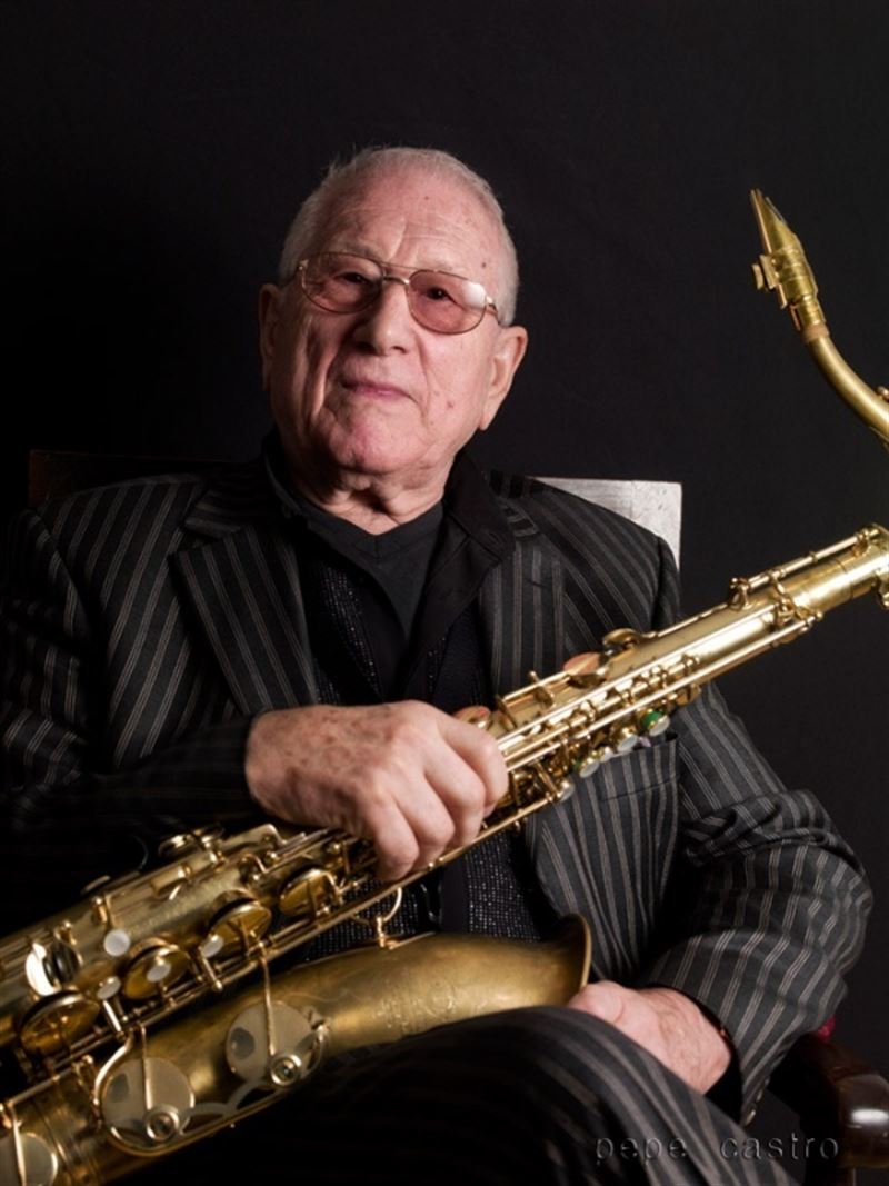 La Fundación SGAE rinde homenaje a Pedro Iturralde en la Sala Berlanga de Madrid