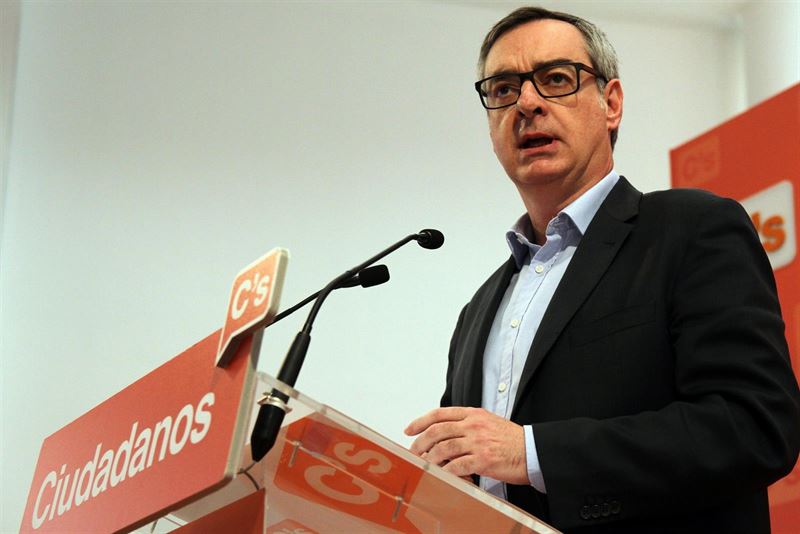 José Manuel Villegas «Hay un principio de acuerdo»