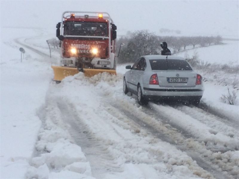 El temporal afecta a más de una veintena de carreteras españolas