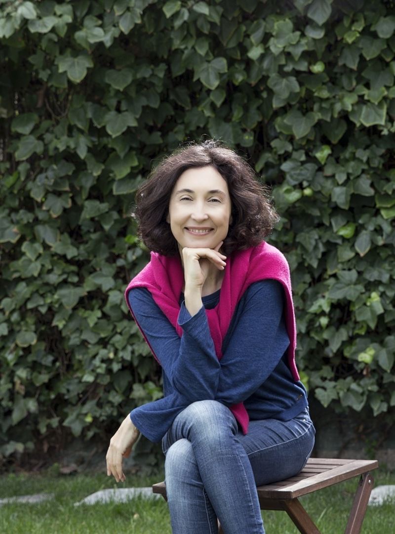 Elsa Punset «Nos falta capacidad de analizarnos y comprendernos»