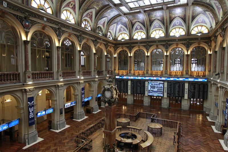 El Ibex 35 ha amanecido este lunes con una subida del 0,71%