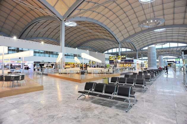 1461417950aeropuertoalicanteelche El Digital de Asturias