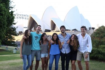 1461675058_growpro_experience_team_australia