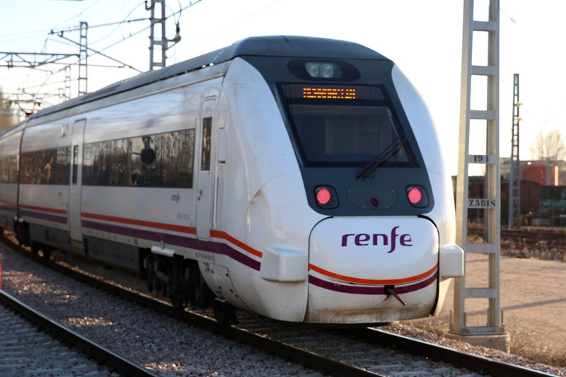 Renfe refuerza su servicio para El Xiringüelu de Pravia