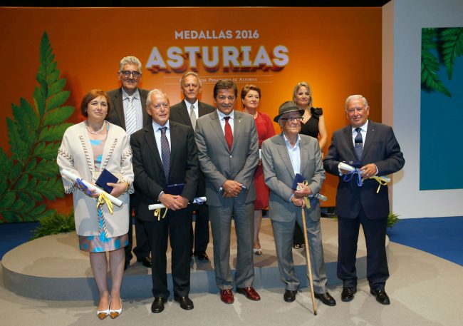 2016_09_07 presidente Principado medallas de Asturias 1