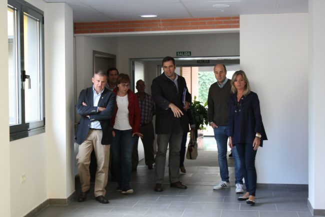 2016_09_16 Visita consejera obras ampliacion CPR Arriondas