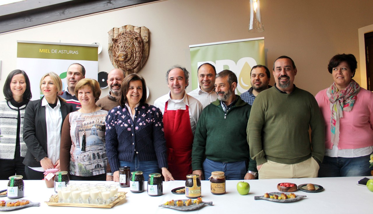 La miel de Asturias se incorpora a la marca Alimentos del Paraíso Natural