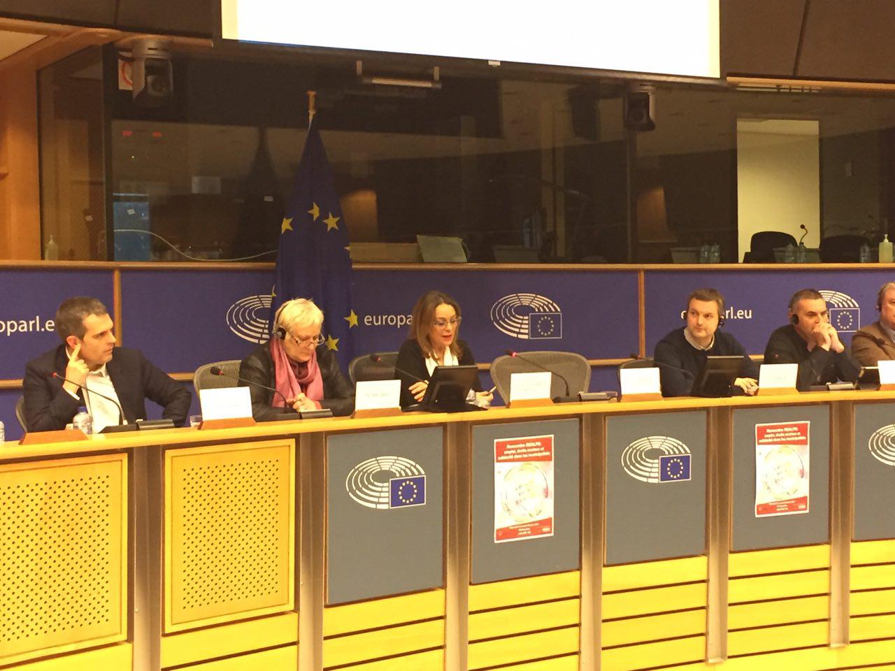 Ángela Vallina: “Asturias ha sido víctima una desindustrialización masiva”