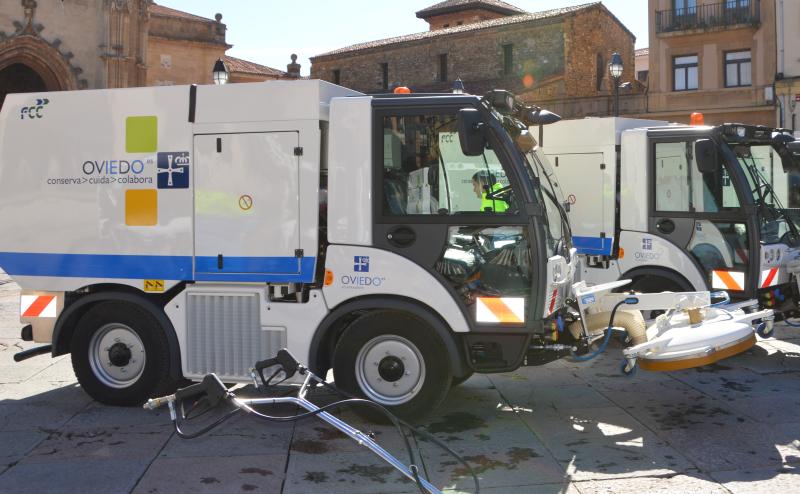 Oviedo limpia sus barrios