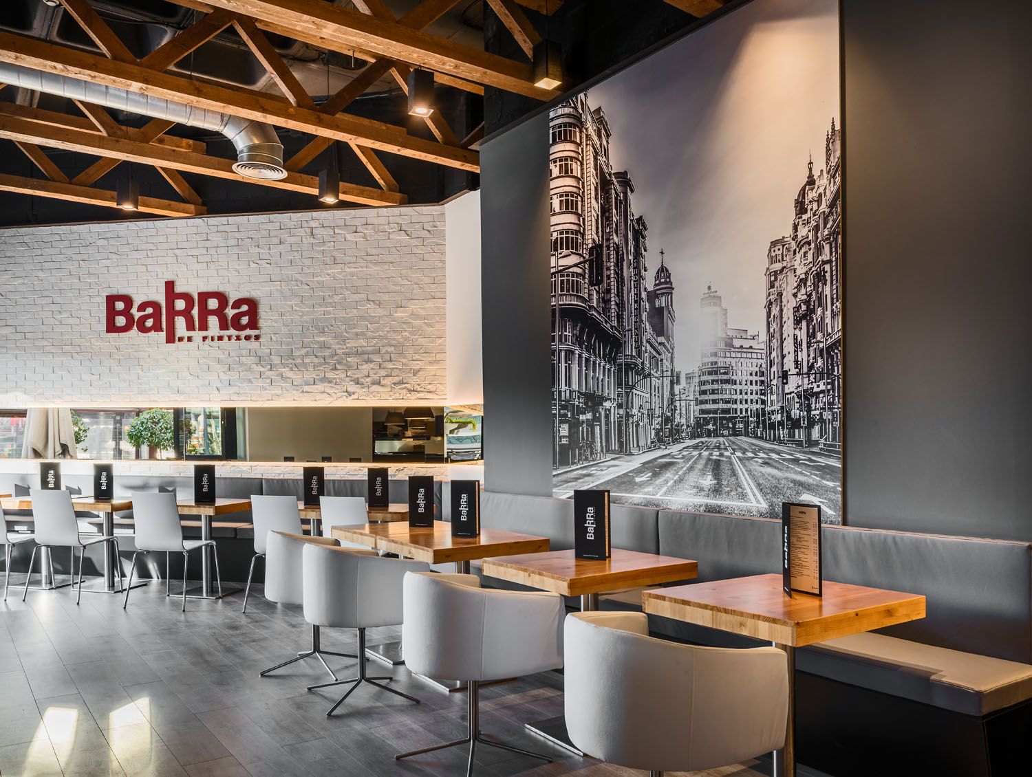 BaRRa de Pintxos incrementa un 30% la facturación de sus establecimientos gracias al cambio de imagen