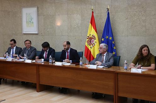 Constituida la Mesa tripartita por la calidad del empleo en la hostelería