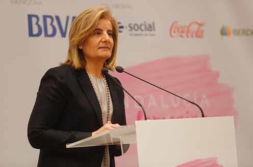 Báñez: «El empleo femenino sigue creciendo»