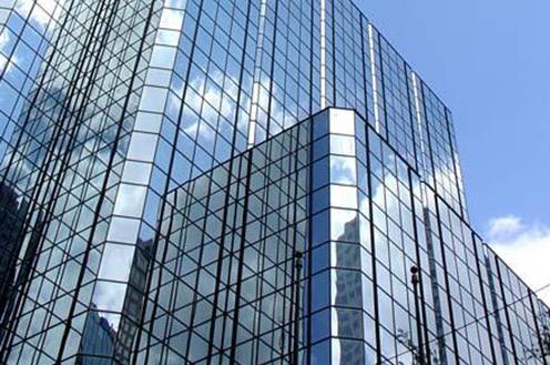 El IDAE aumenta en 104 millones de euros las ayudas a la eficiencia en pymes y grandes empresas