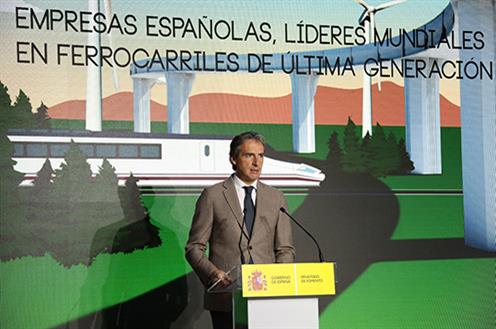 De la Serna destaca el liderazgo de las empresas ferroviarias españolas en el ámbito internacional