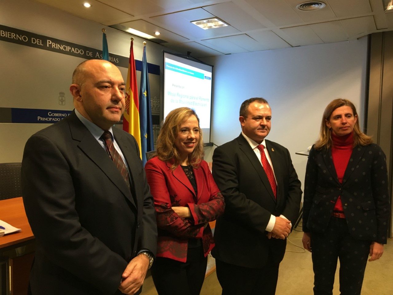 20180213 Consejero presentacion movilidad electrica 2  El Digital de Asturias
