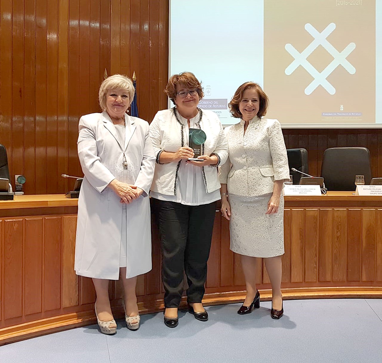entrega premio senda El Digital de Asturias