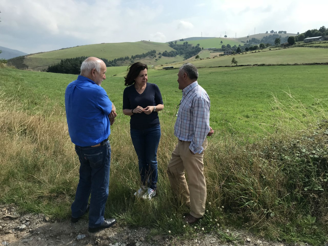Visita consejera a Pesoz El Digital de Asturias