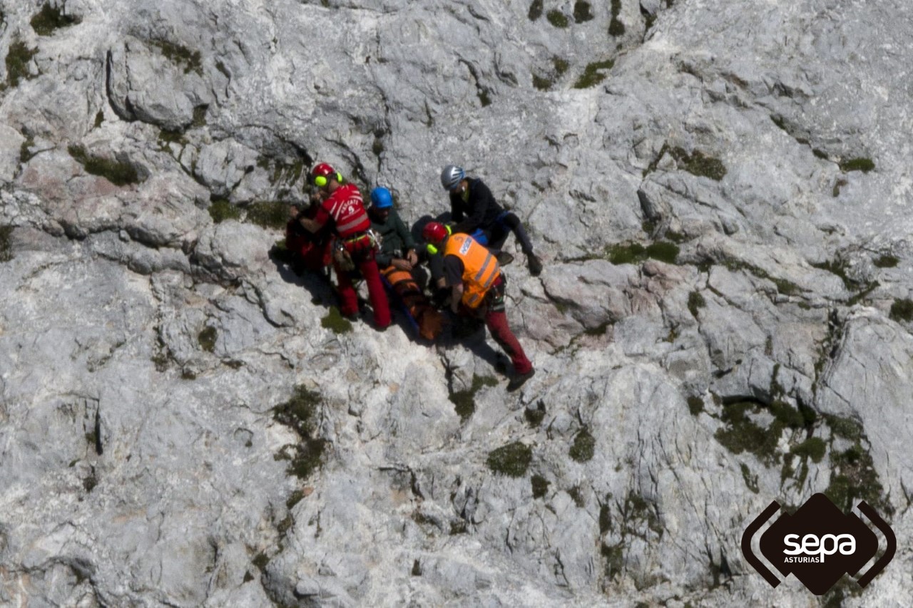 RESCATE MONTAÑA CABRALES El Digital de Asturias