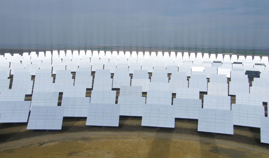 1530010342076PlacasSolaresEstándardn El Digital de Asturias