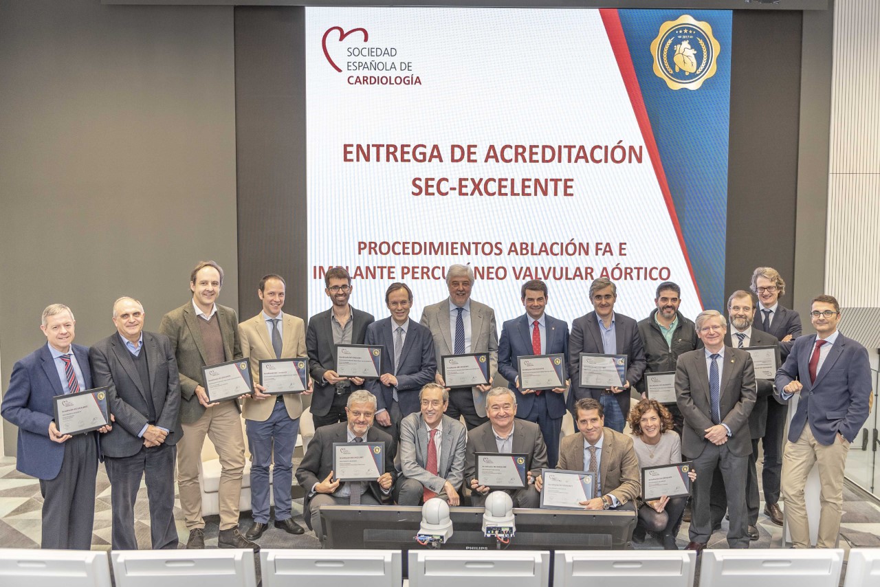 Acreditacion excelencia al HUCA El Digital de Asturias