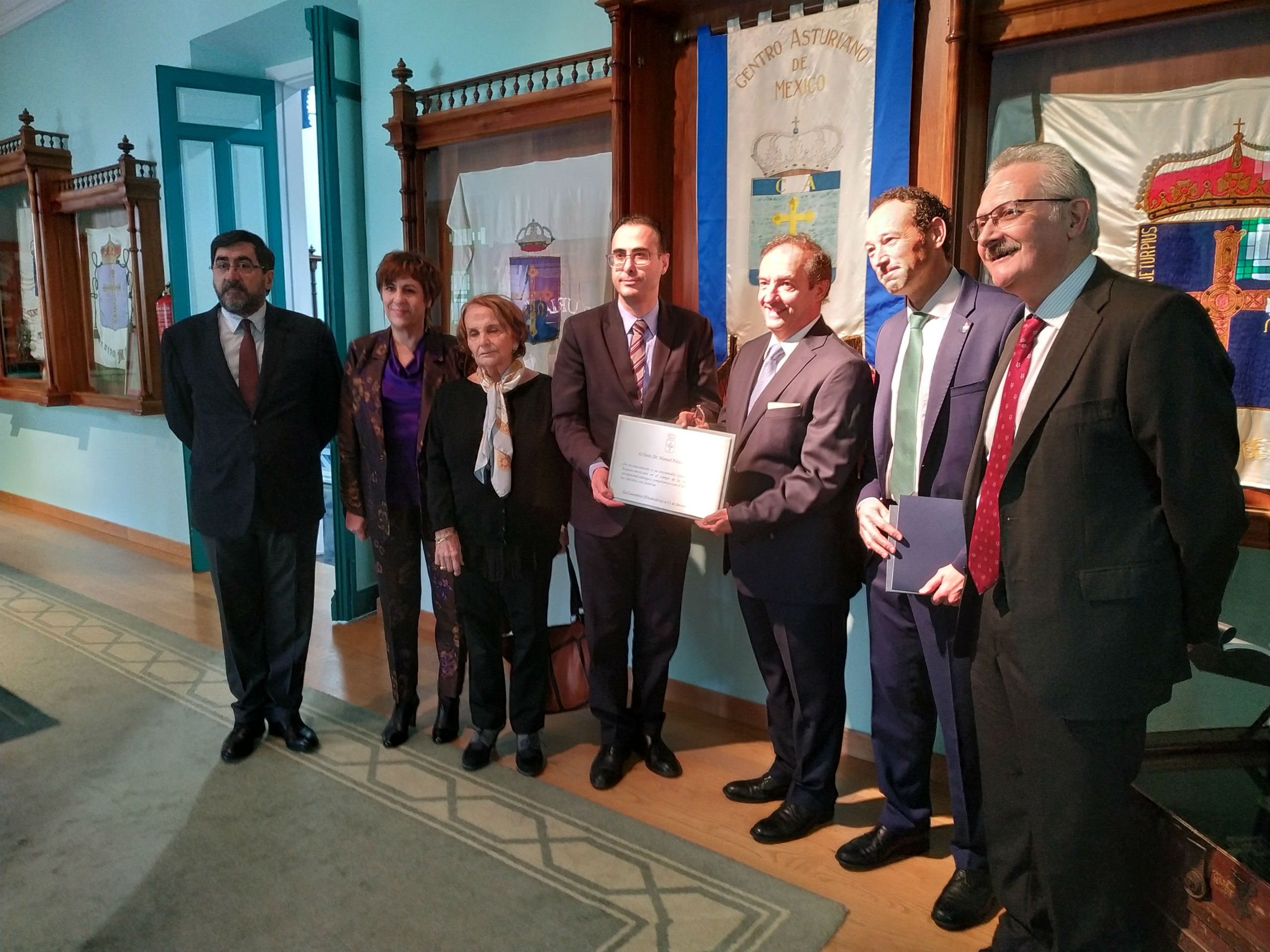 homenaje Manuel Peláez Cebrián por su acportacion como emigrante 6 El Digital de Asturias