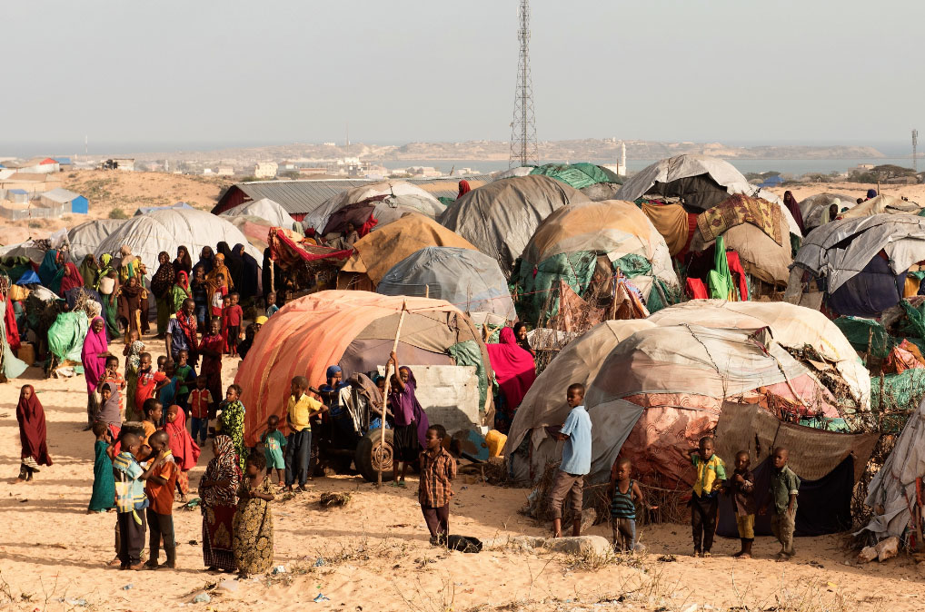 Más de 320.000 somalíes se vieron obligados a abandonar sus hogares en