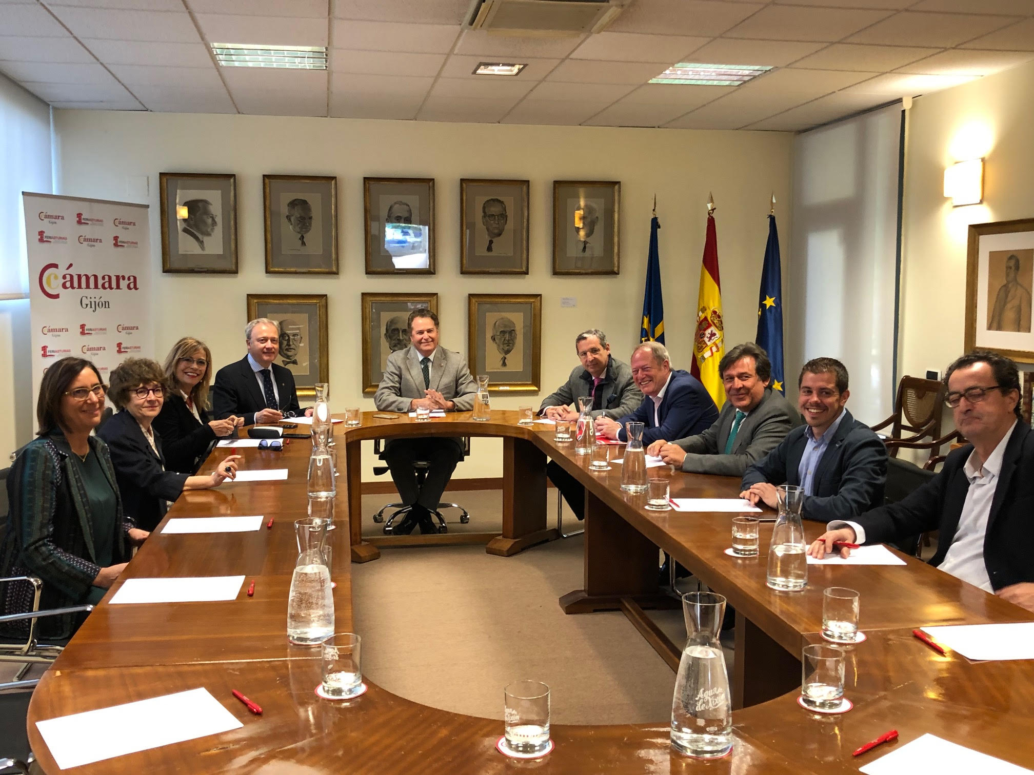 angela vallina reunida El Digital de Asturias