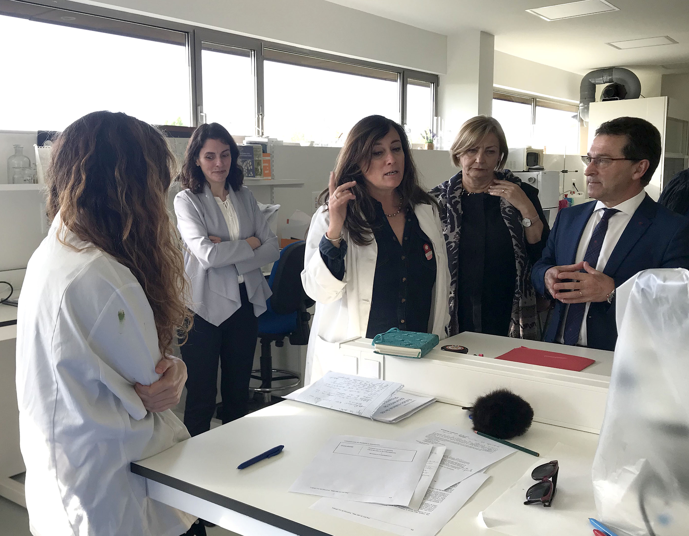 visita escuela arte 1 El Digital de Asturias