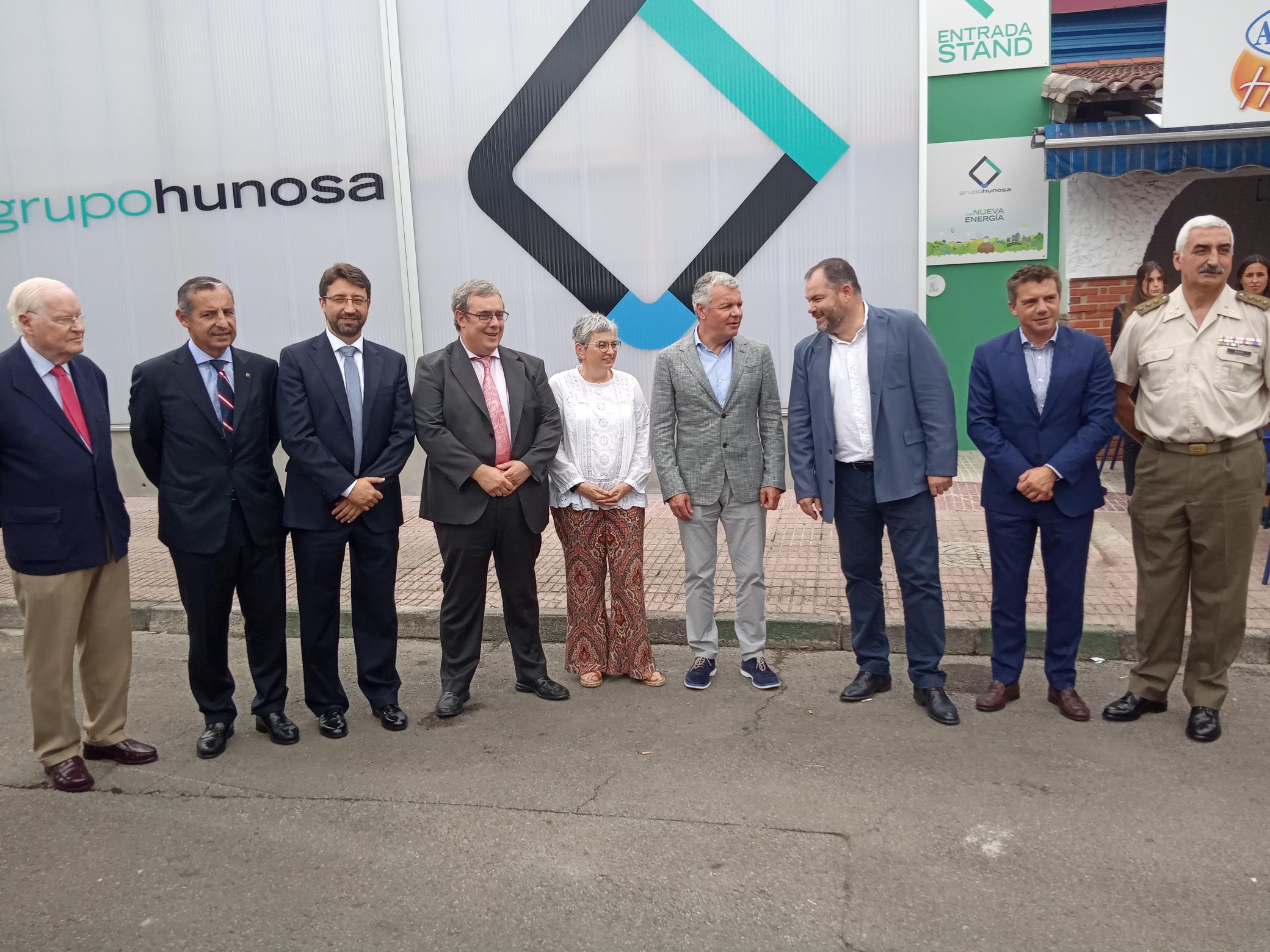 Visita consejero Industria Fidma 1 El Digital de Asturias
