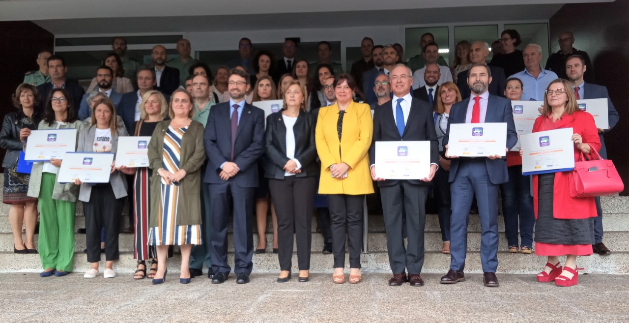 consejero entrega sello movilidad segura El Digital de Asturias