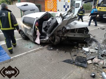 20191013 ACCIDENTE DE TRAFICO EN MIERES El Digital de Asturias